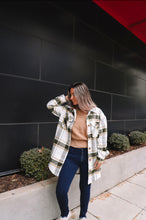 Load image into Gallery viewer, Out Of Town Shaket